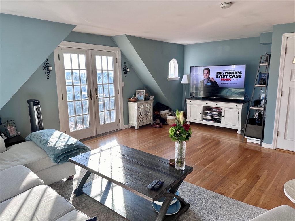 589 East 8th St, South Boston