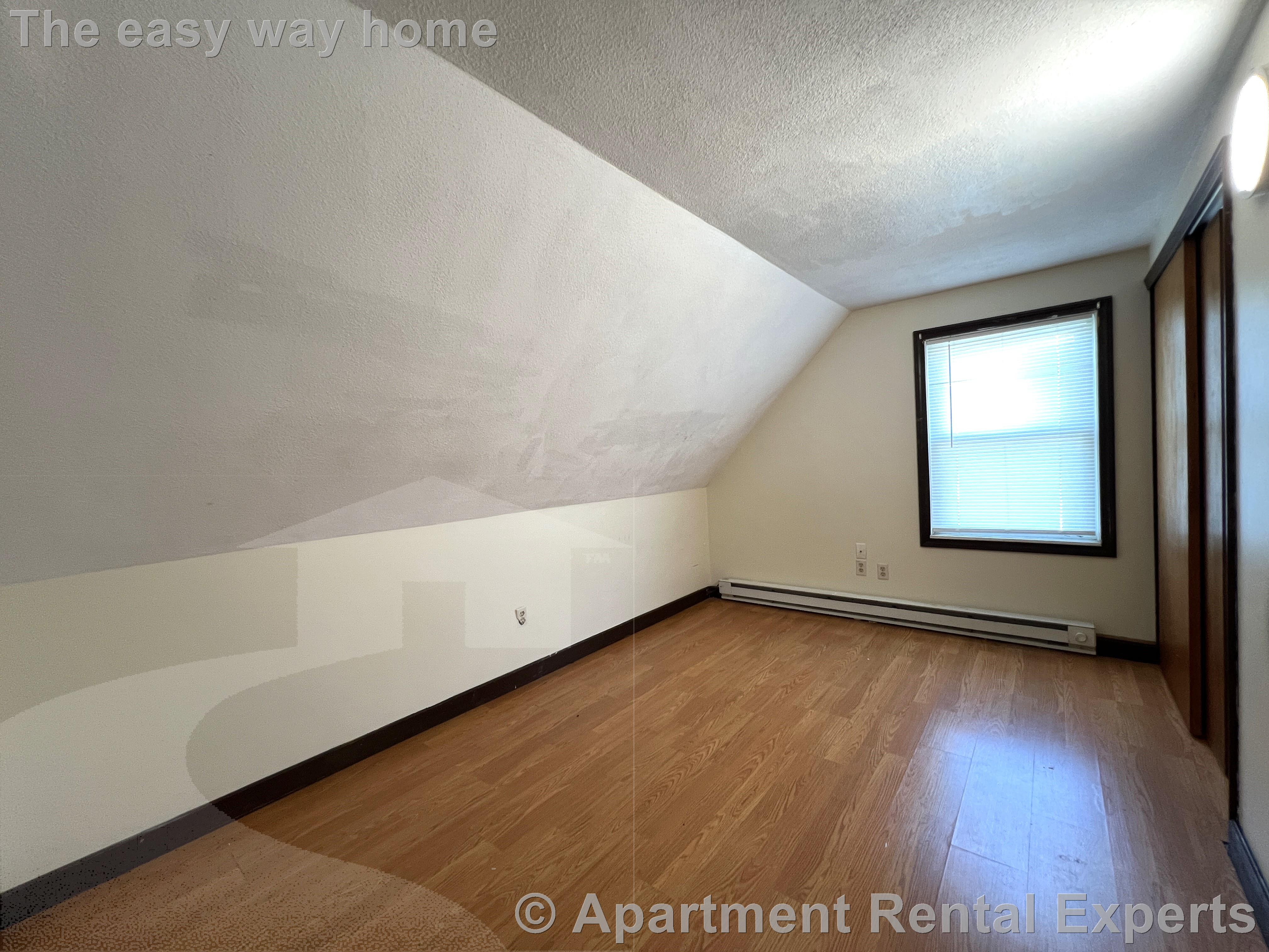 41 Hancock Ave, Tufts