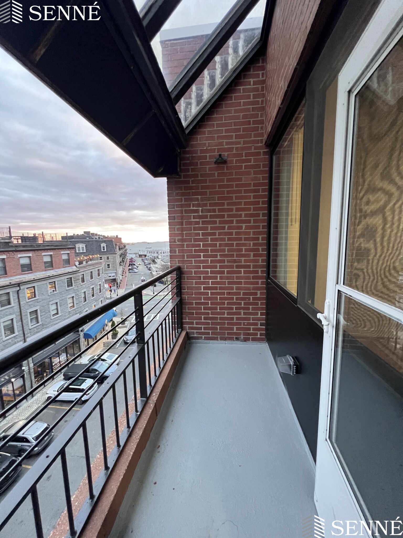 145 Commercial St, North End