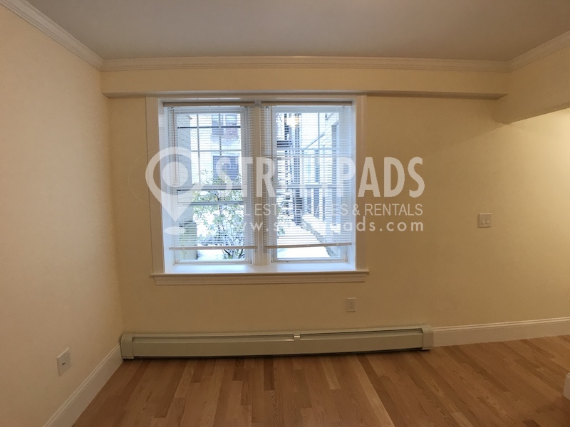 100 Kilsyth Rd, Brighton