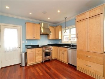 192 Walnut St, Dorchester