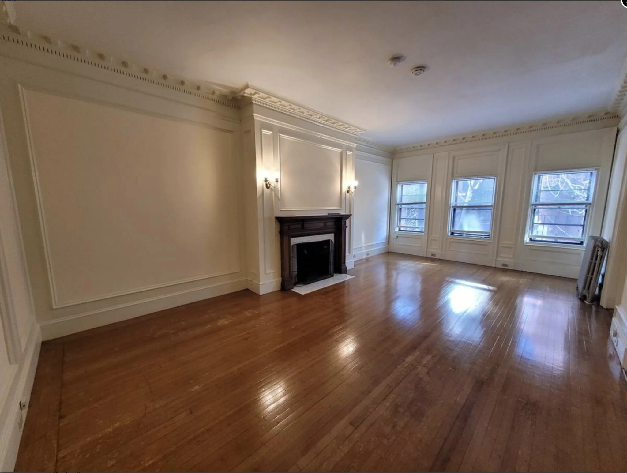 379 Commonwealth Ave, Back Bay
