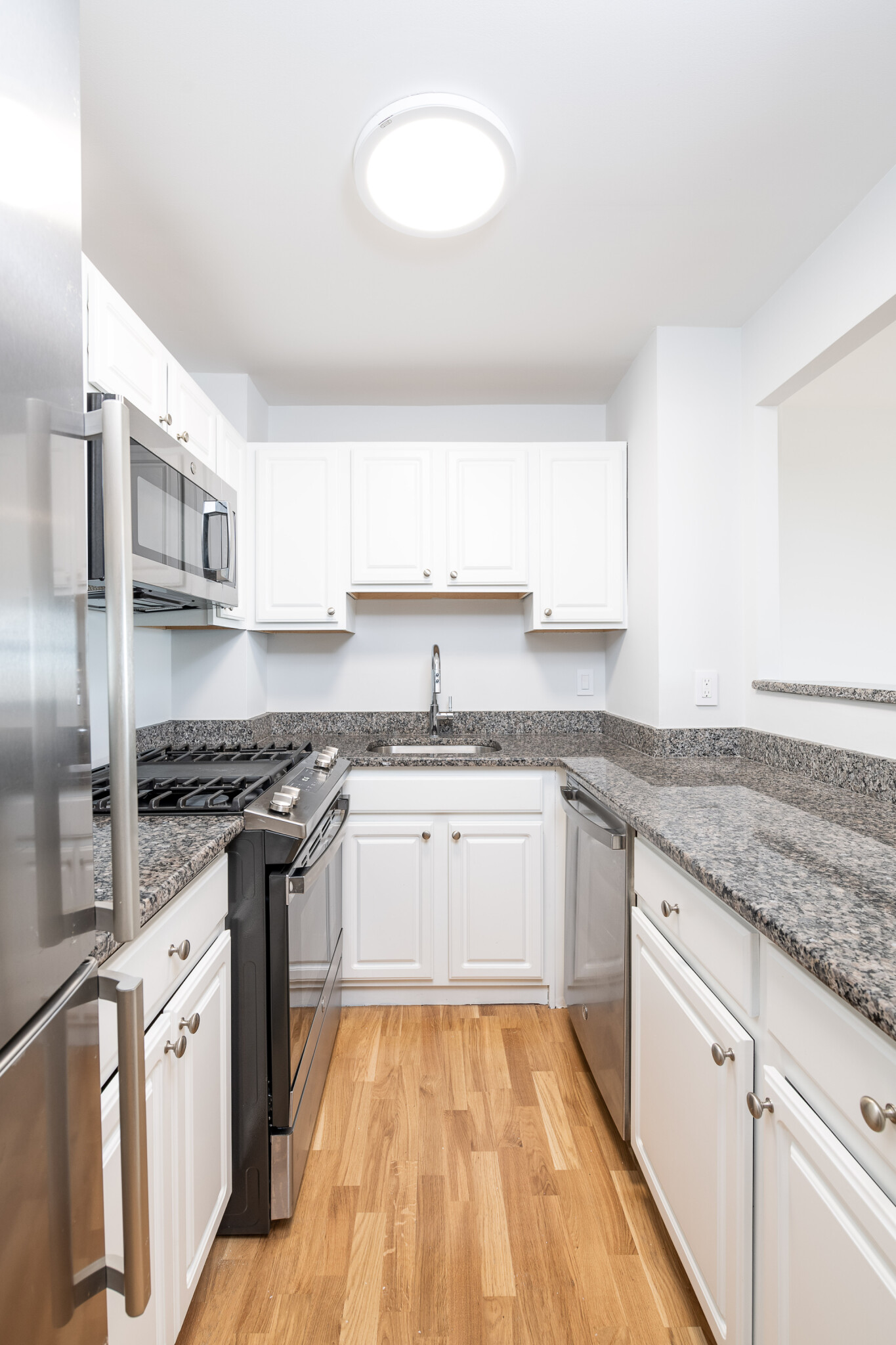 1410 Columbia Rd, South Boston