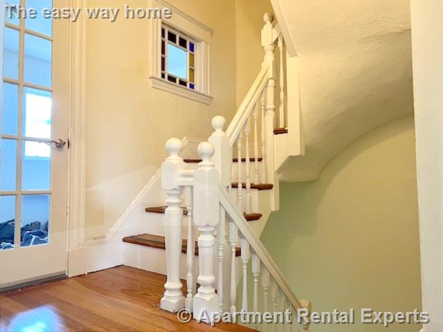 35 Rogers Ave, Davis Square