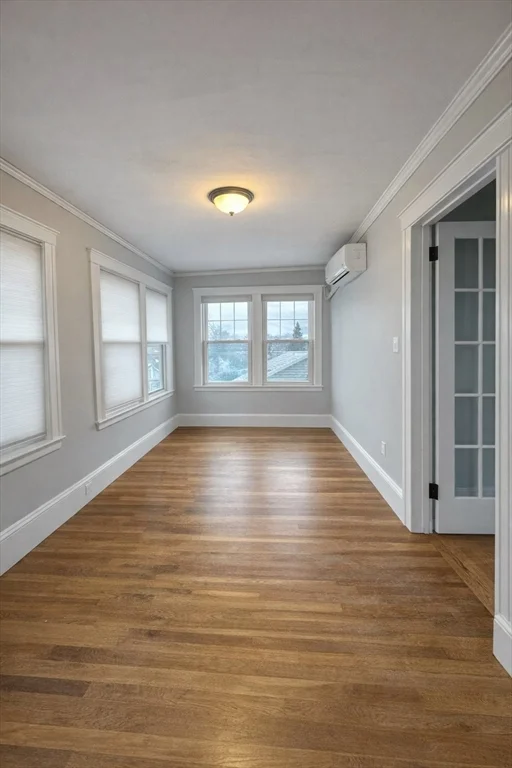 17 Edgecliff, Watertown