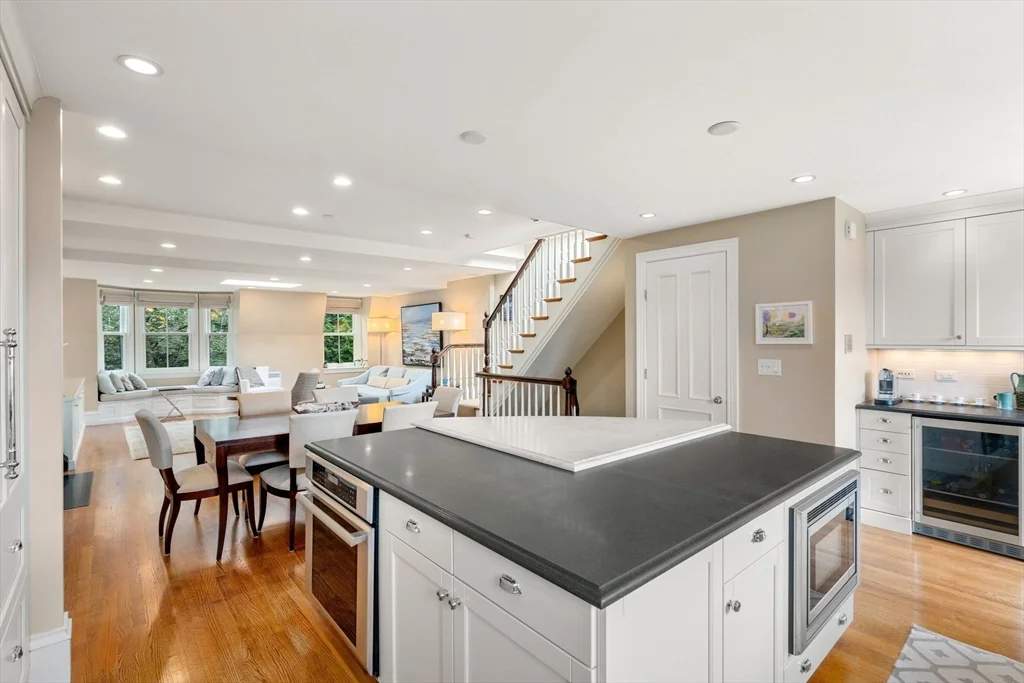 228 W Canton St, South End