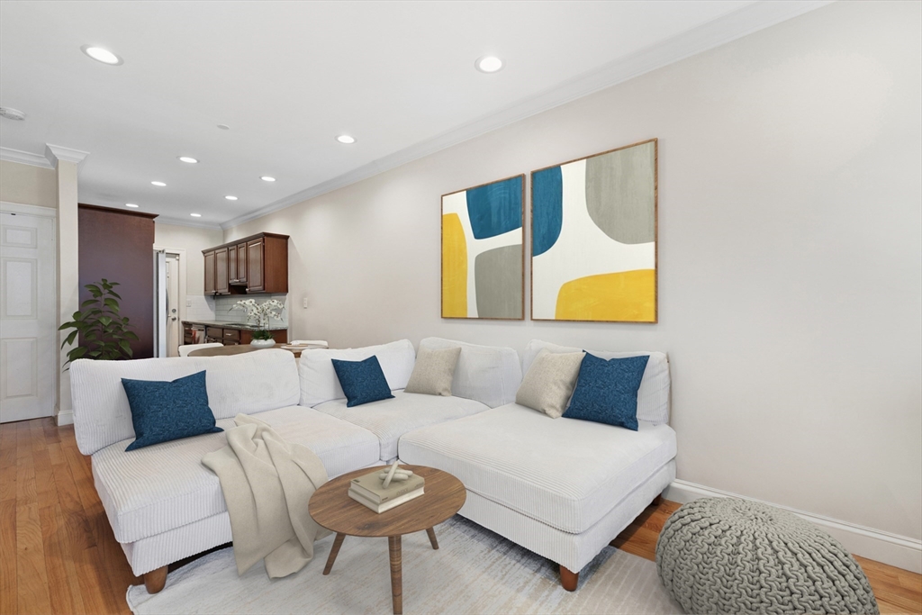 110 Chelsea St, East Boston