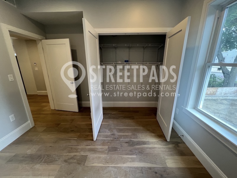 51 Fairbanks St, Brighton