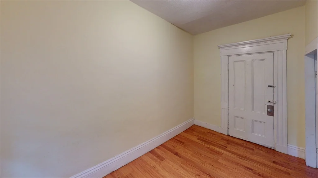 35 Dwight St, South End