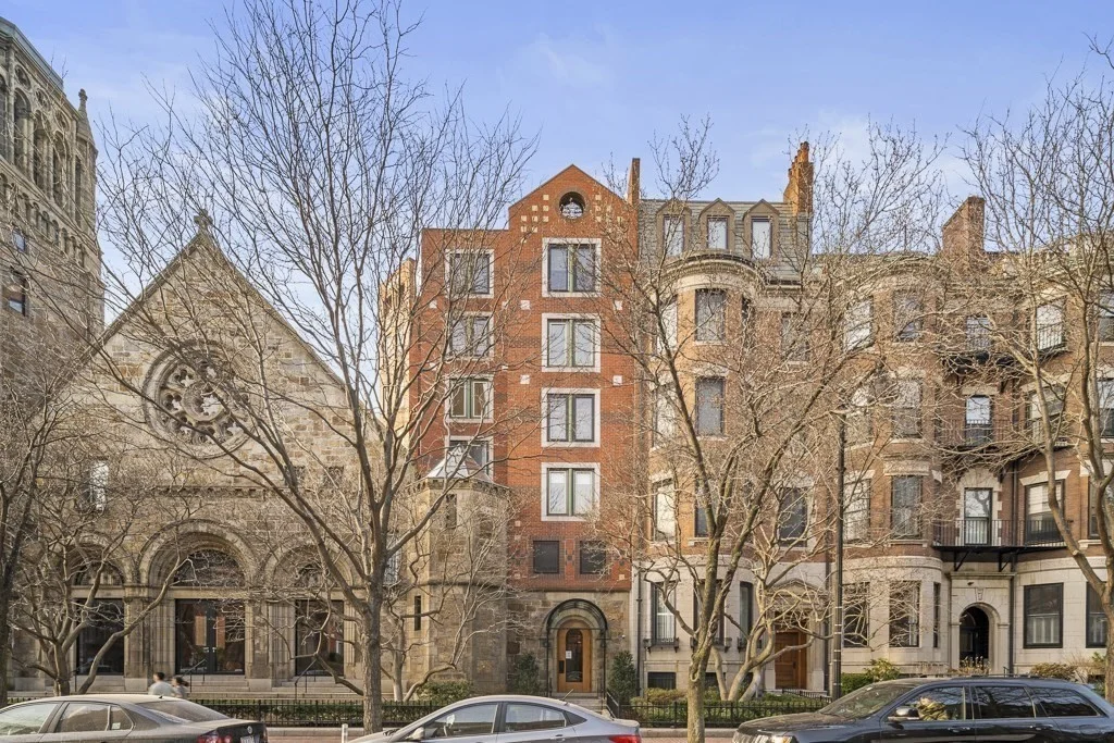 492 Beacon St, Back Bay