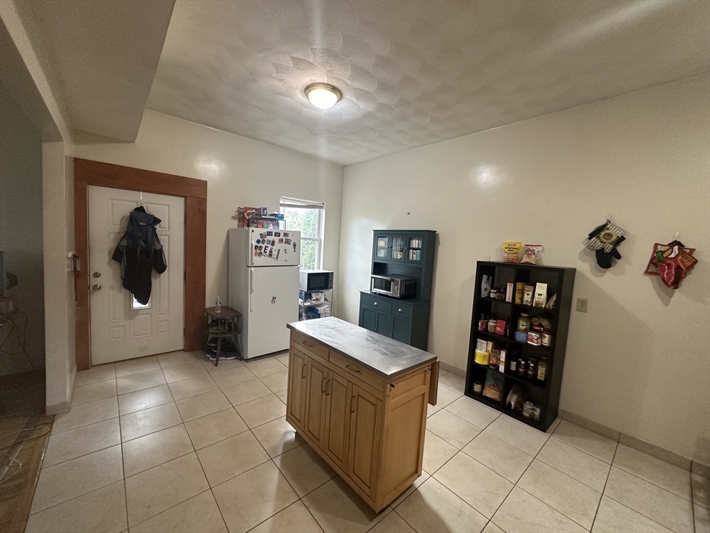 37 Munroe St, Prospect Hill