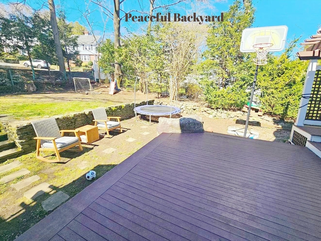 15 Hawthorne Ave, Arlington