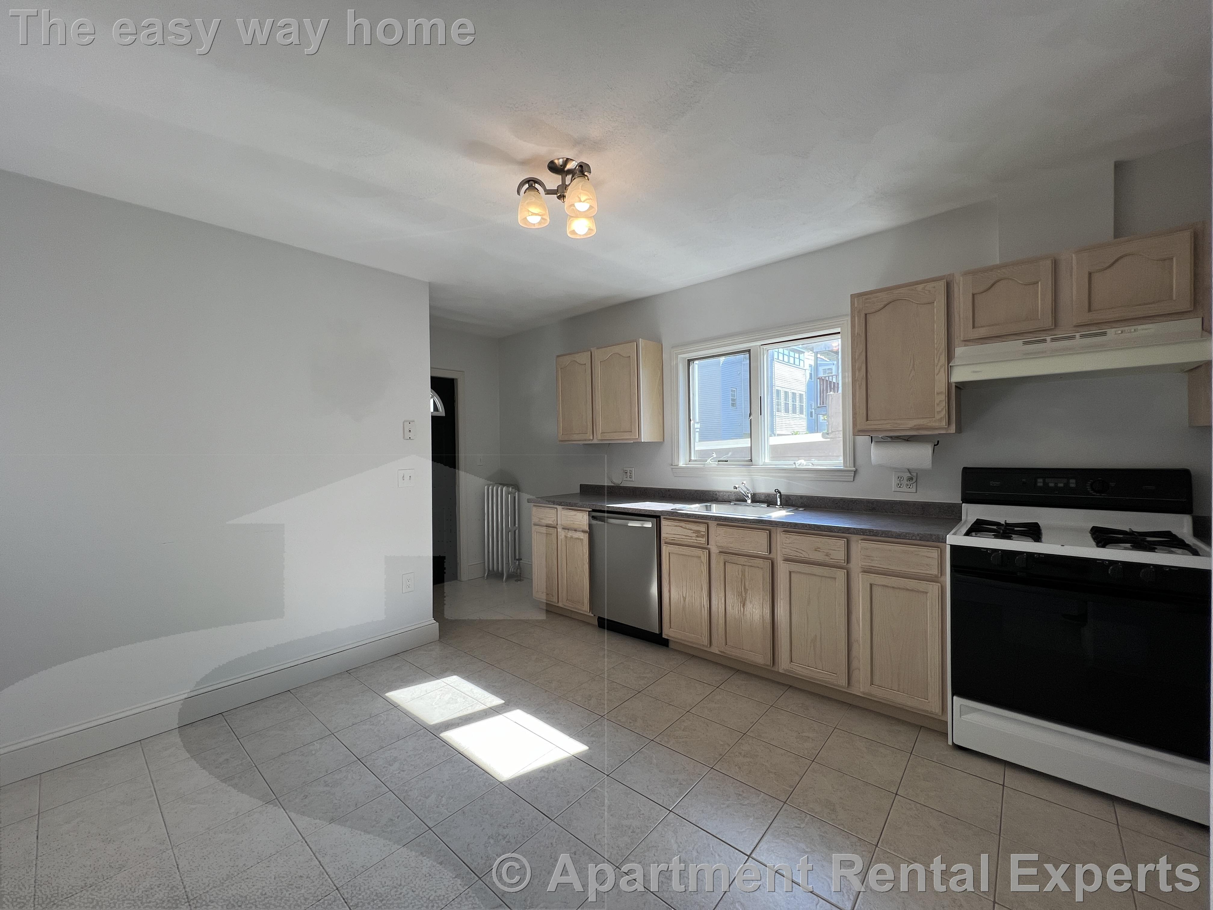 63 Boston Ave, Ball Square