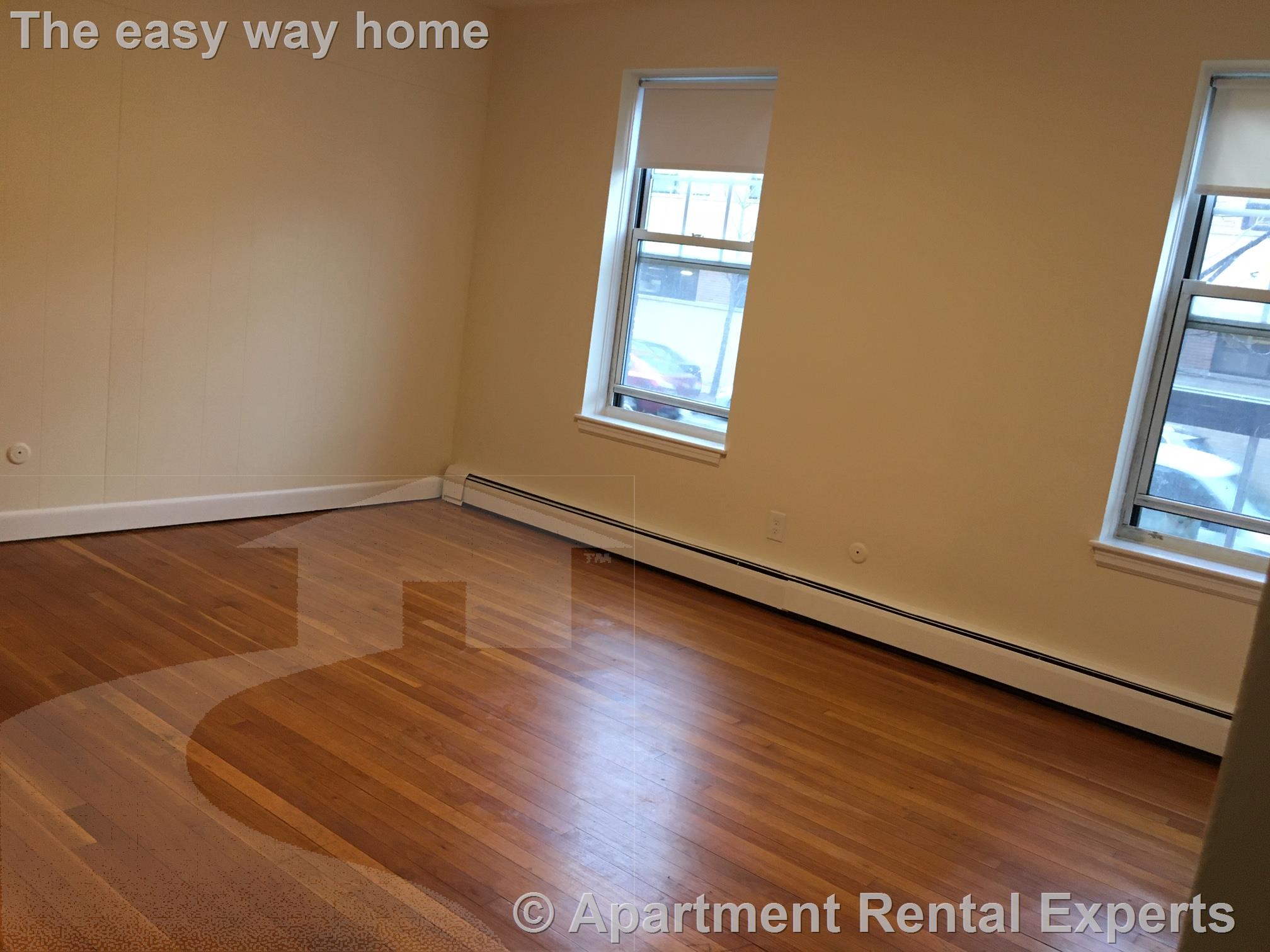 164 N Beacon St, Brighton