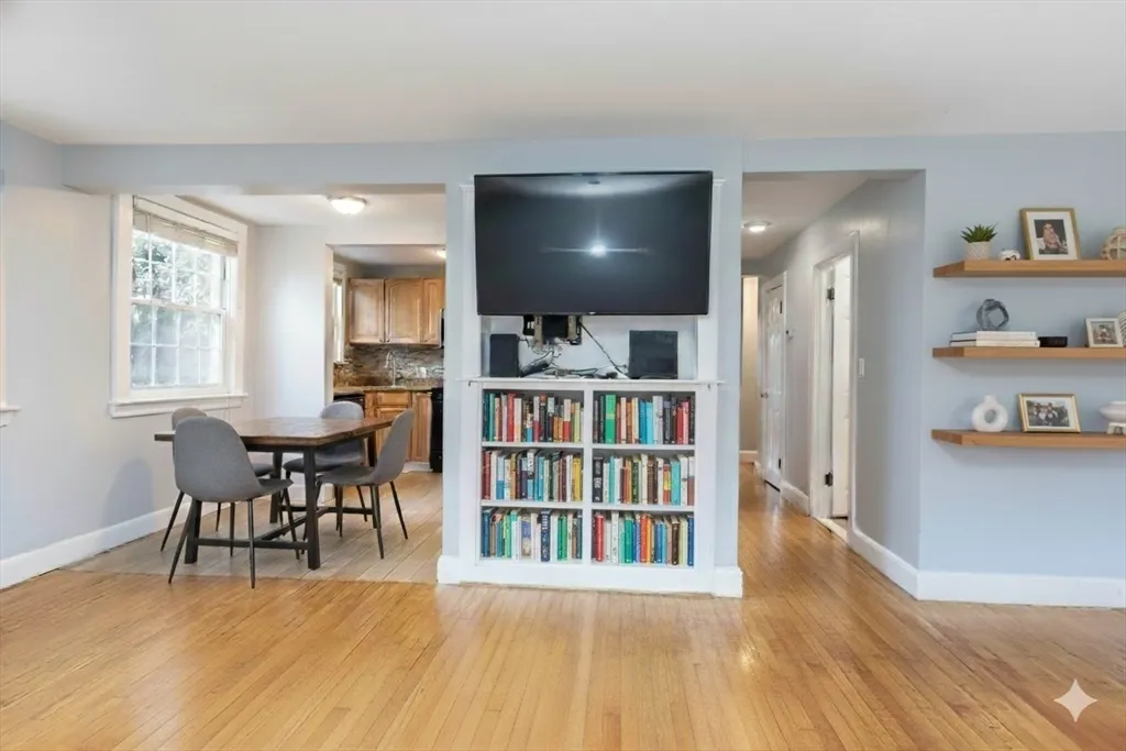 440 Adams St, Dorchester