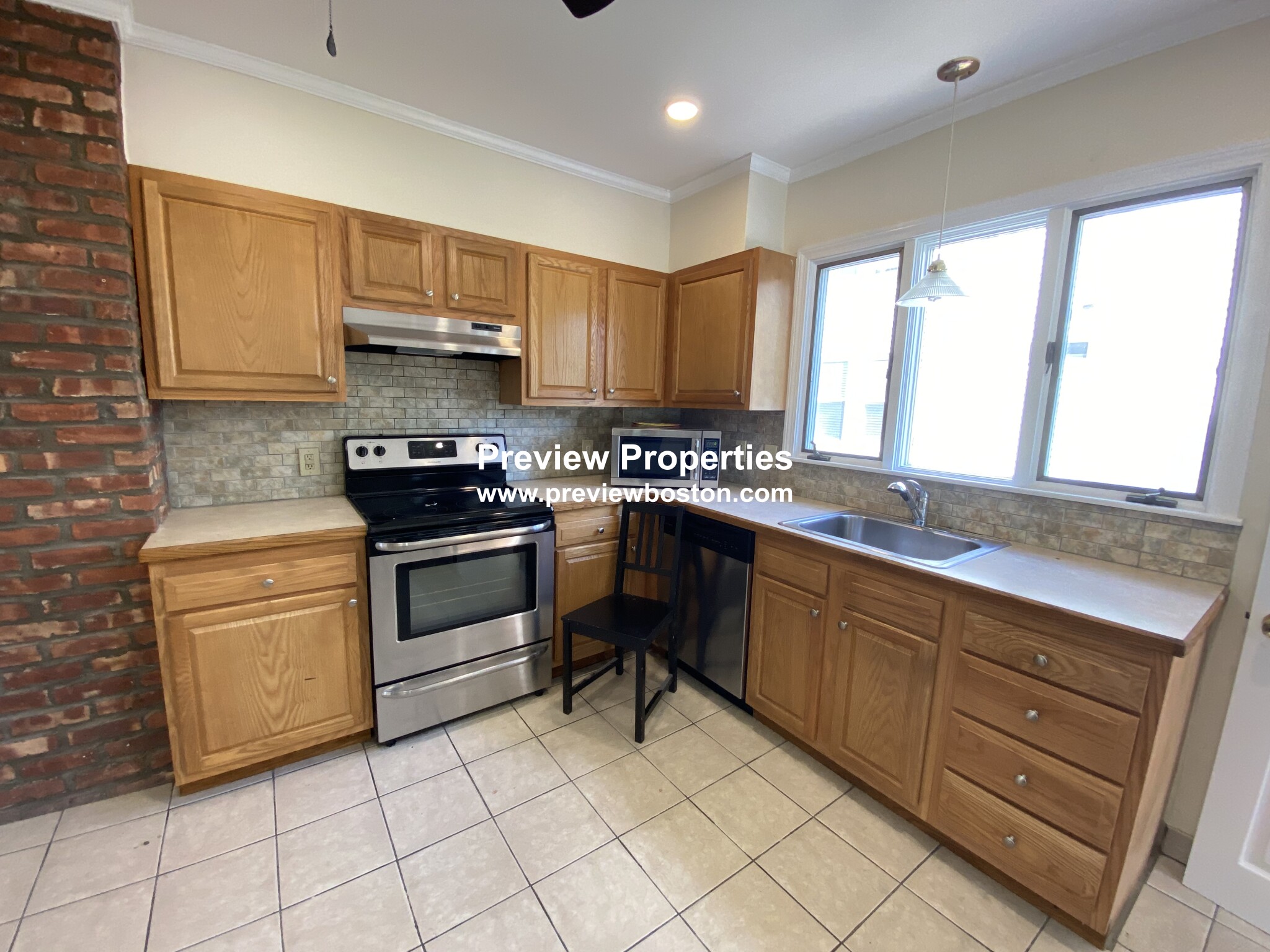 60 Kenrick St, Brighton