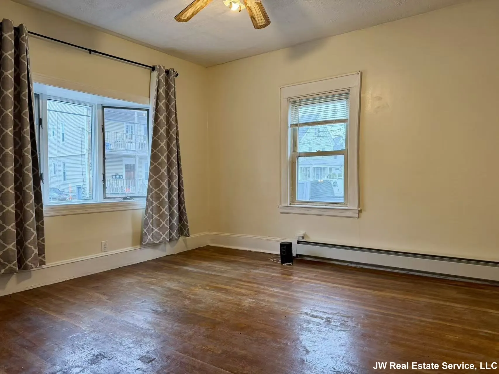 24 Arden St, Allston