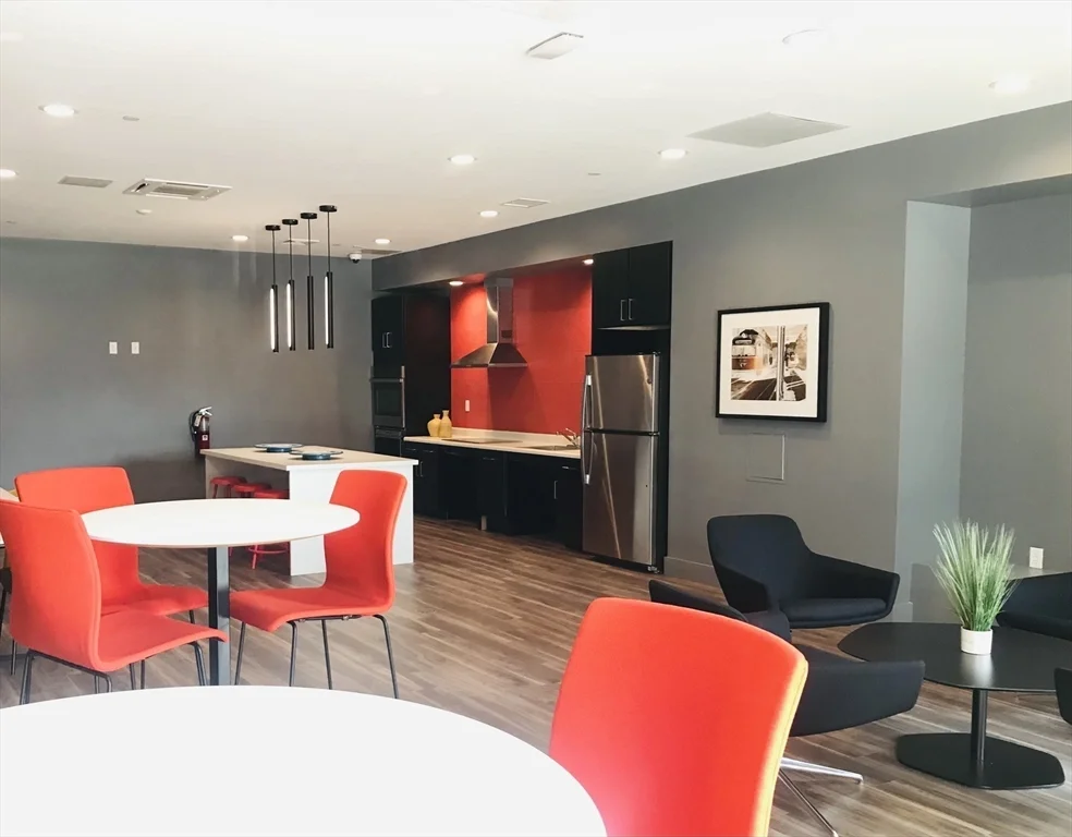 466 River St, Mattapan