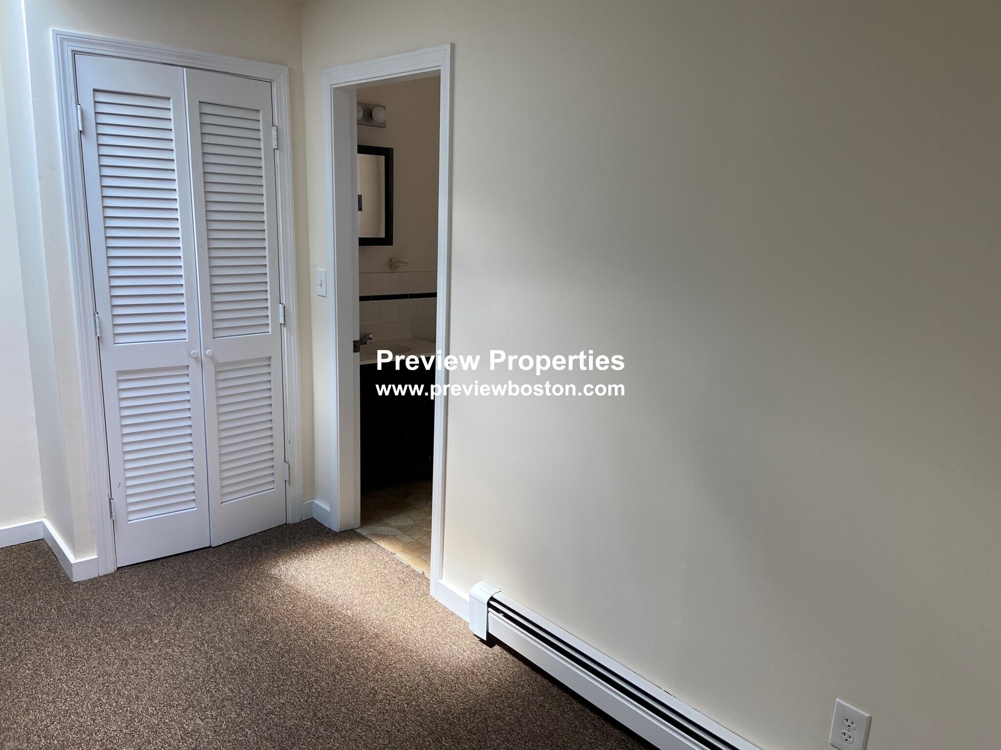 1383 Washington St, West Newton