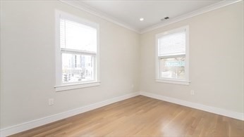 2 Rossmore Rd, Jamaica Plain