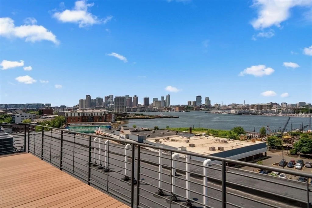250 Meridian St, East Boston