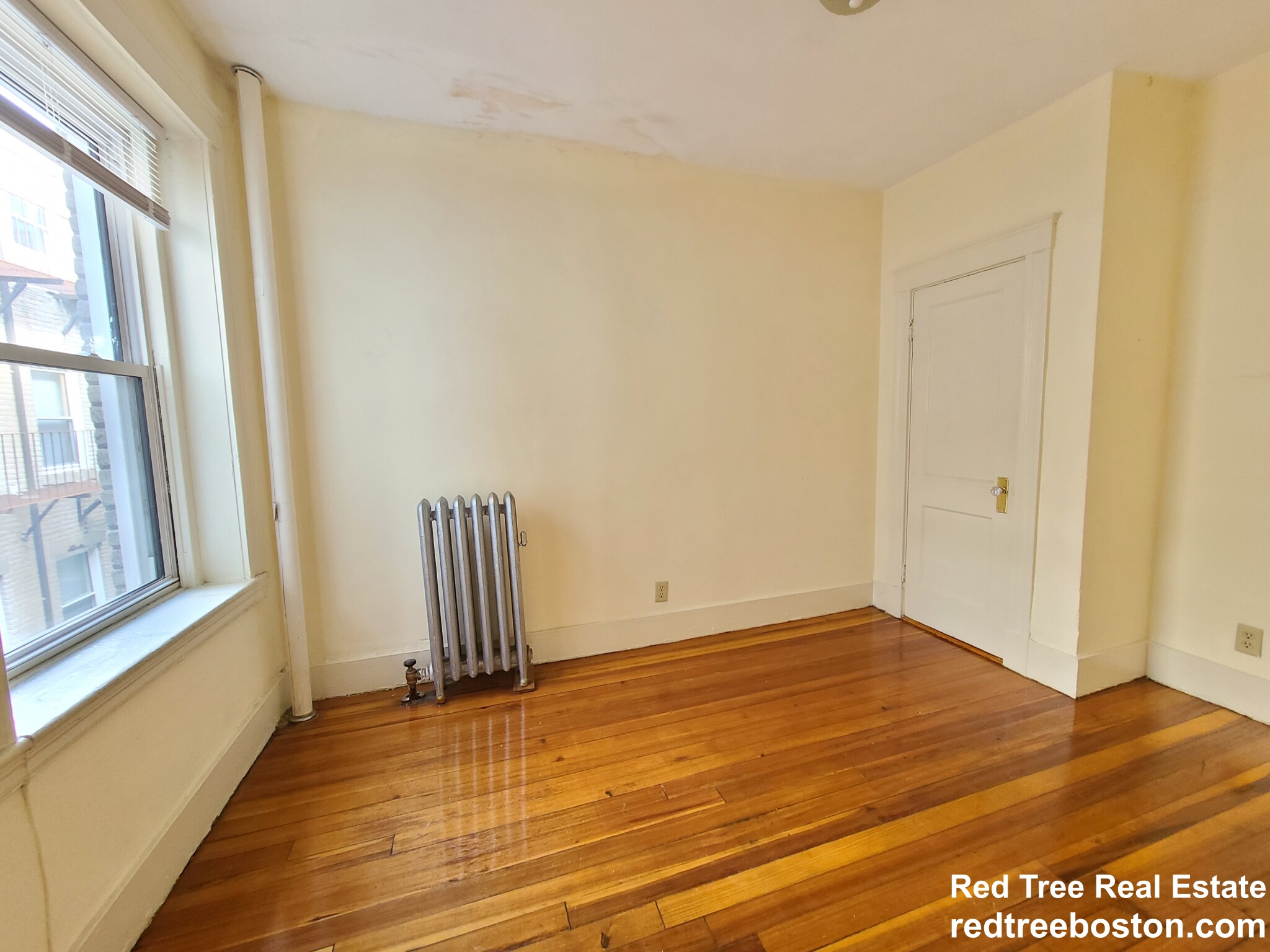 55 Queensberry St, Fenway