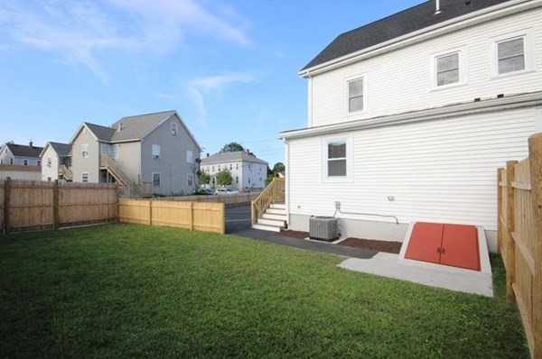 23 Williams St, Waltham