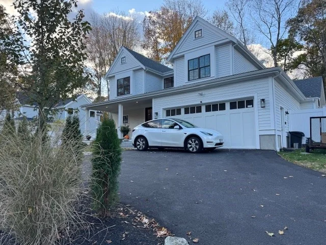 91 Seaver St, Wellesley