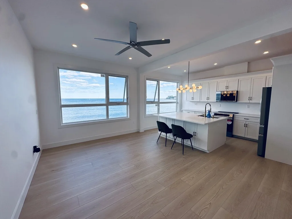 280 Endicott Ave, Revere