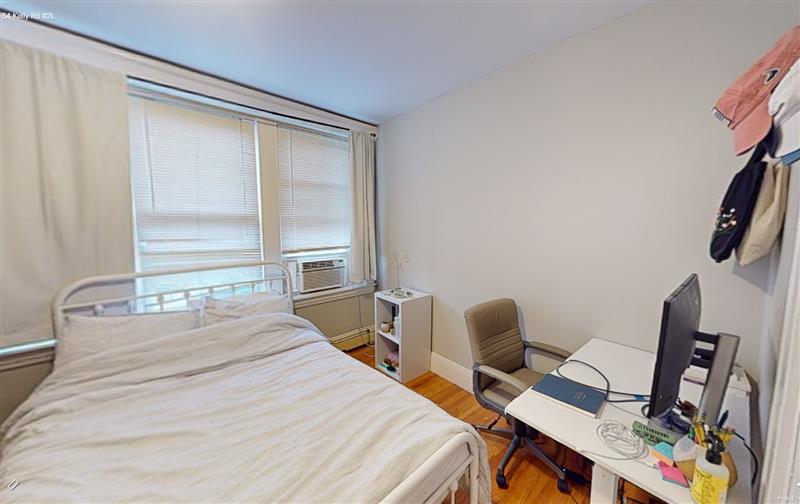 54 Kelly Rd, Cambridgeport