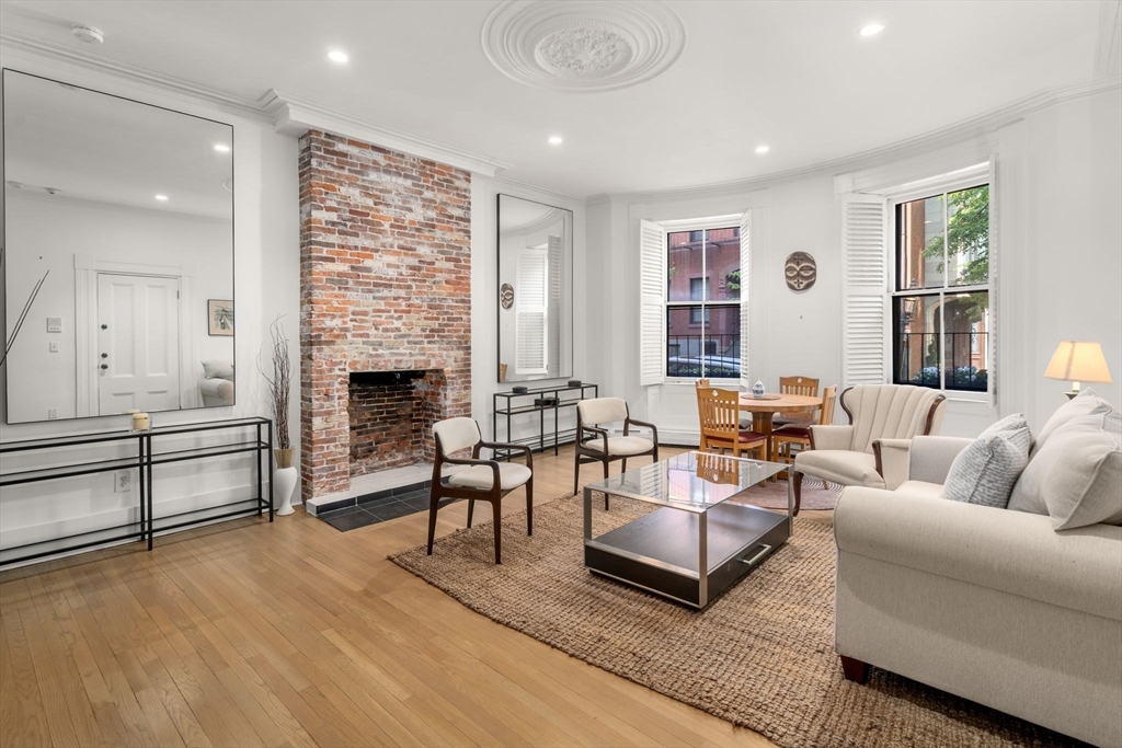 30 Hancock St, Beacon Hill