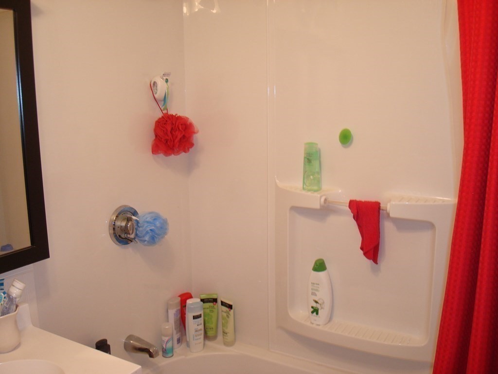 38 Juniper St, Brookline Village