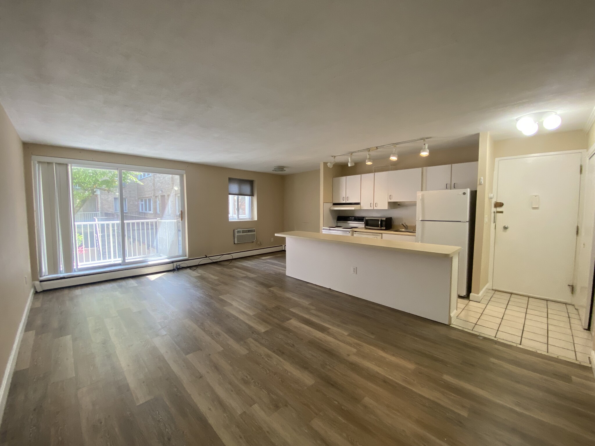 123 Sewall Ave, Coolidge Corner