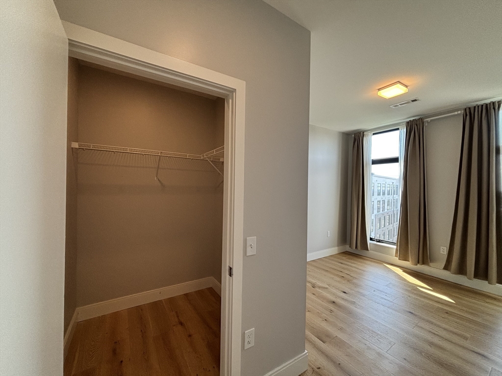 191 Washington St, Brighton