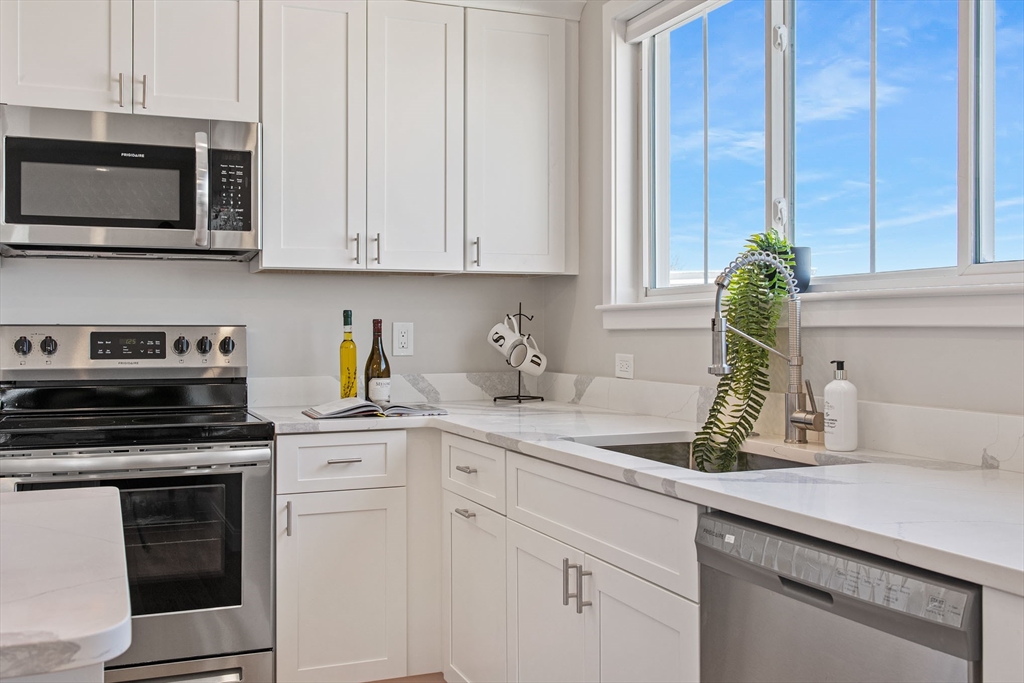 2-4 Hecla, Dorchester