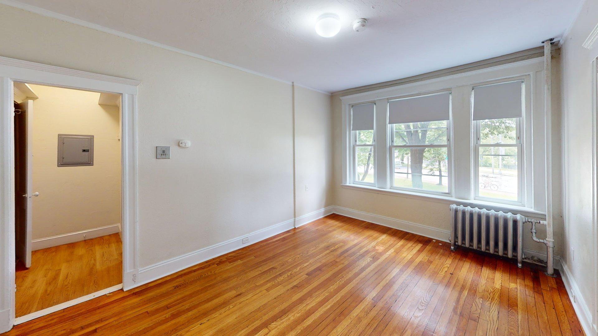 1163 Boylston St, Fenway