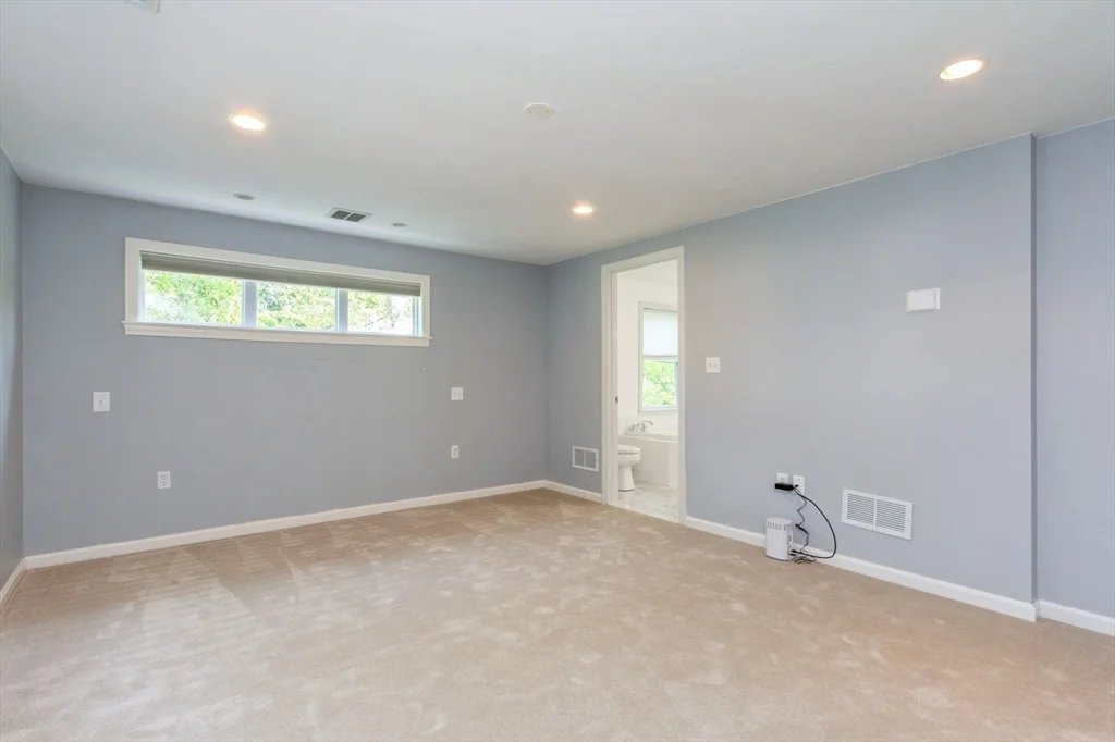 37 Philbrick Rd, Newton
