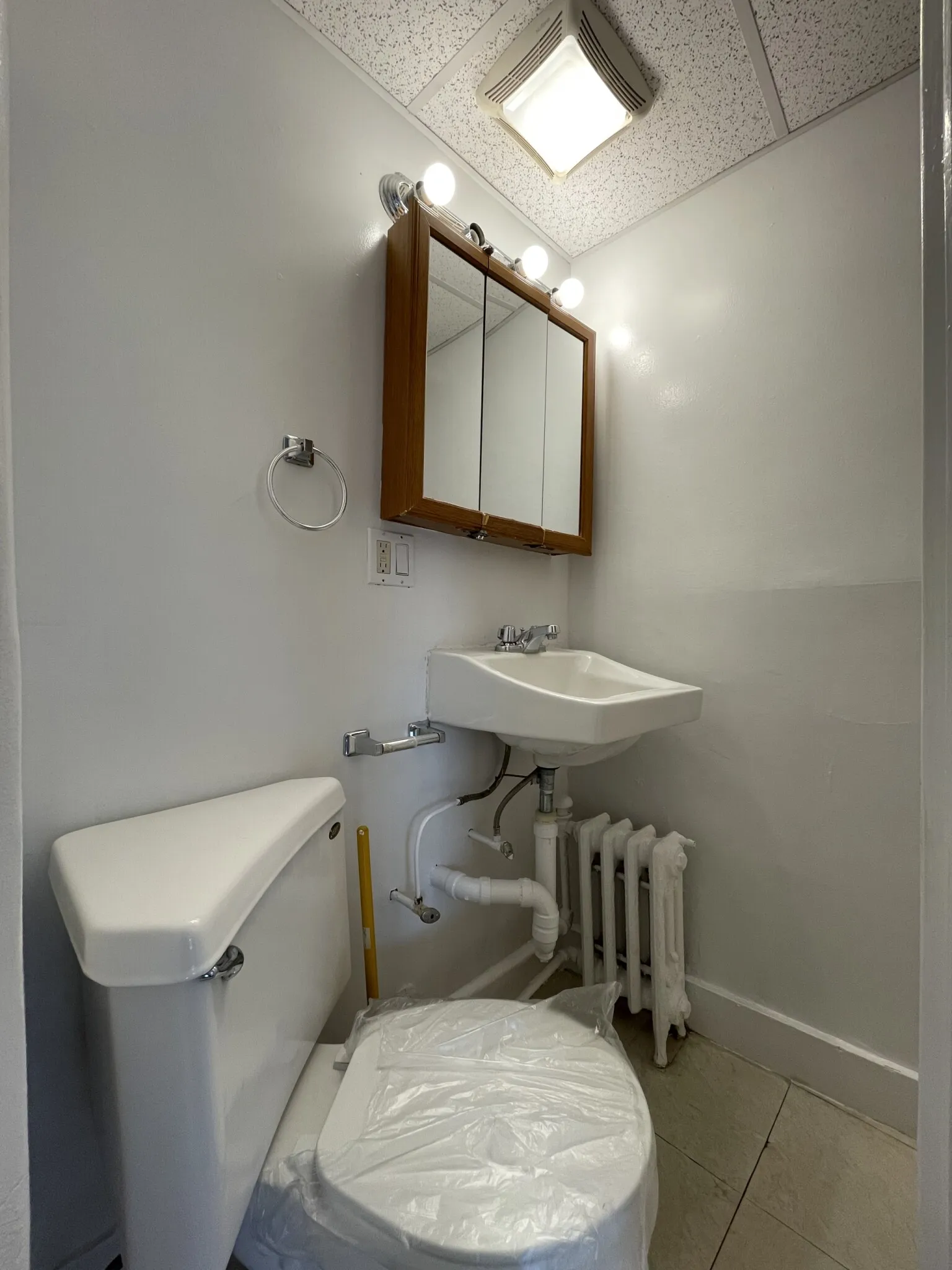 90 Myrtle St, Beacon Hill