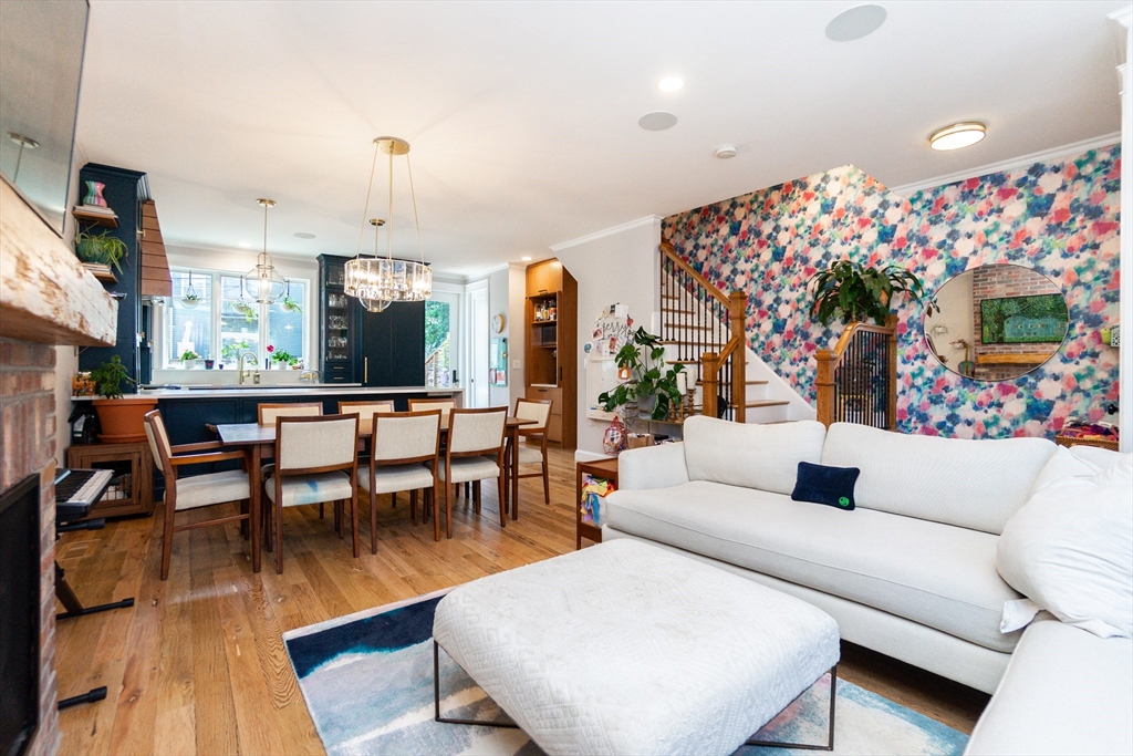 452 W 4th, South Boston