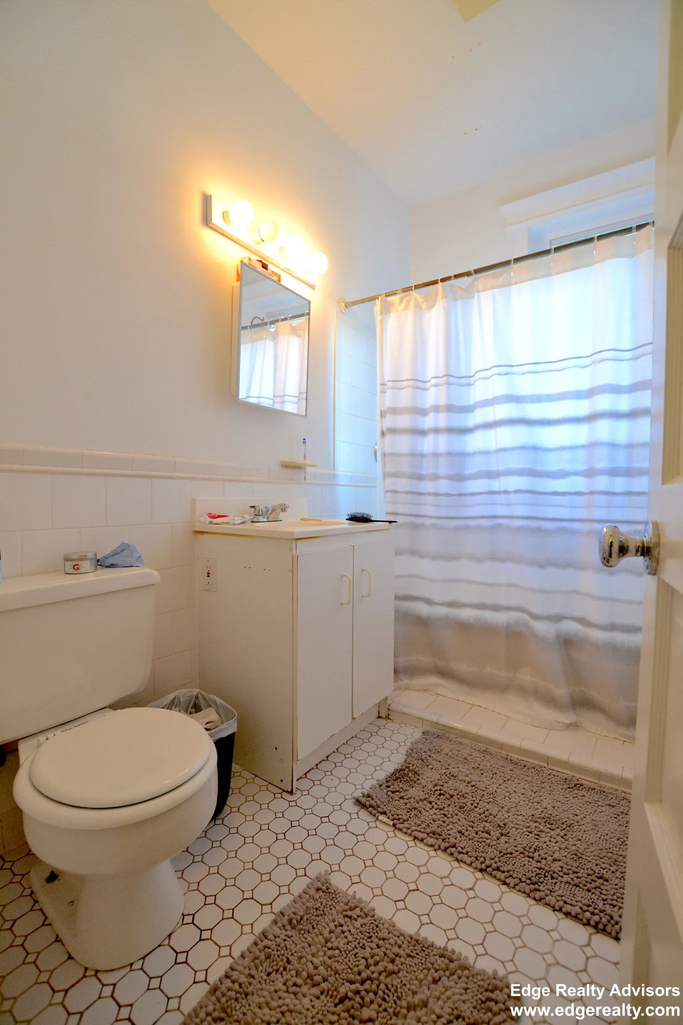 21 Royal St, Allston