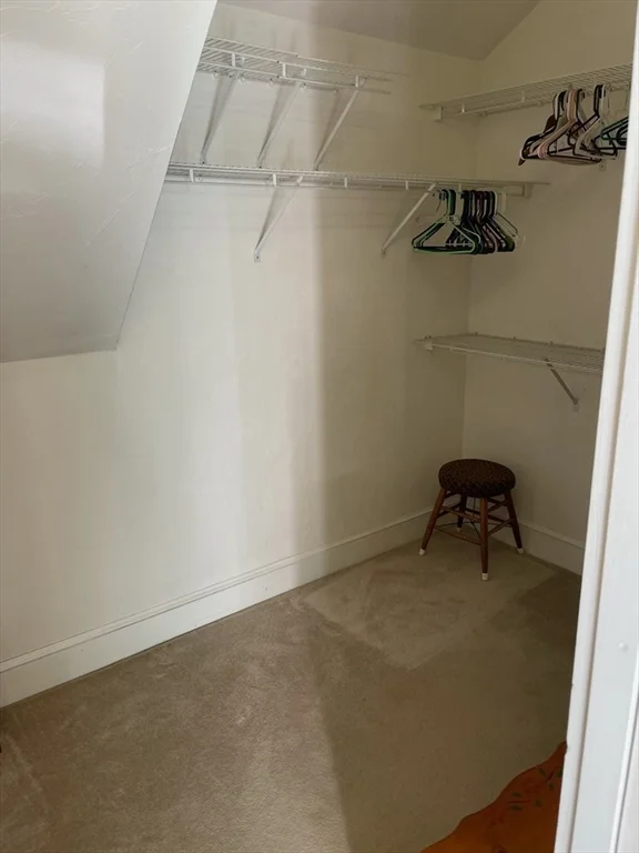 65 Lakewood Dr, Cedarville