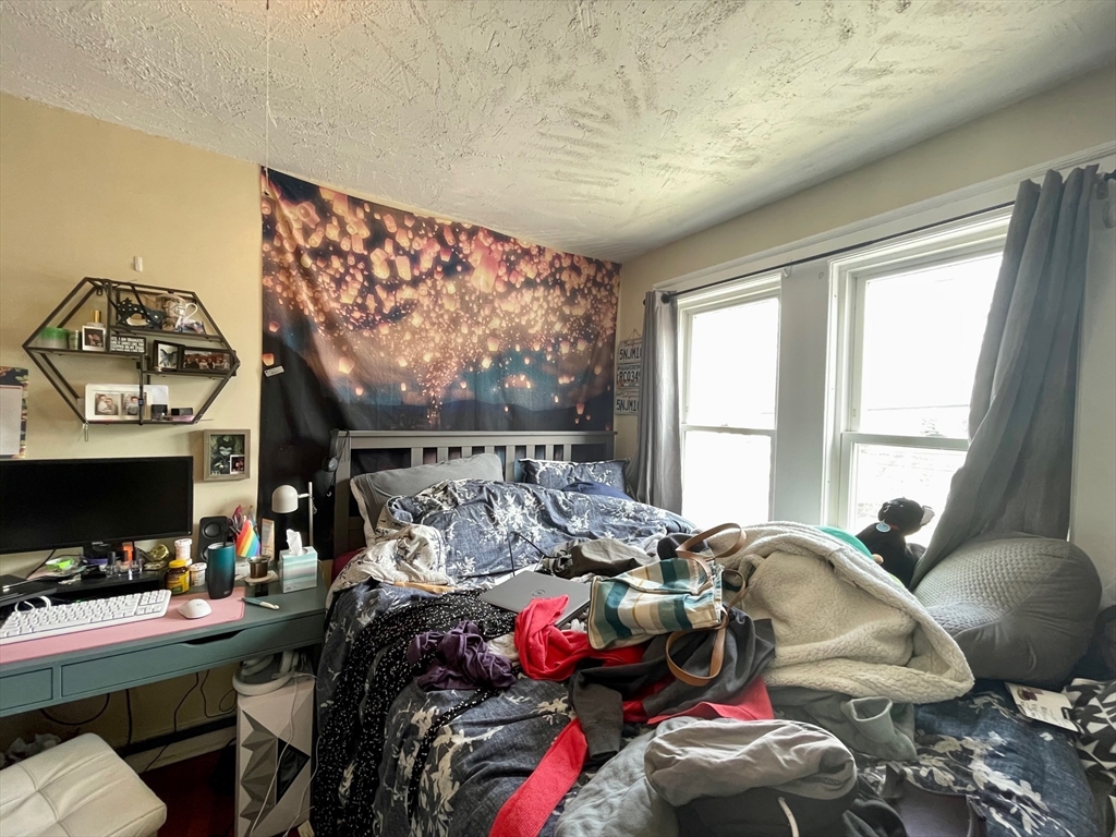 62 Brock St, Oak Square