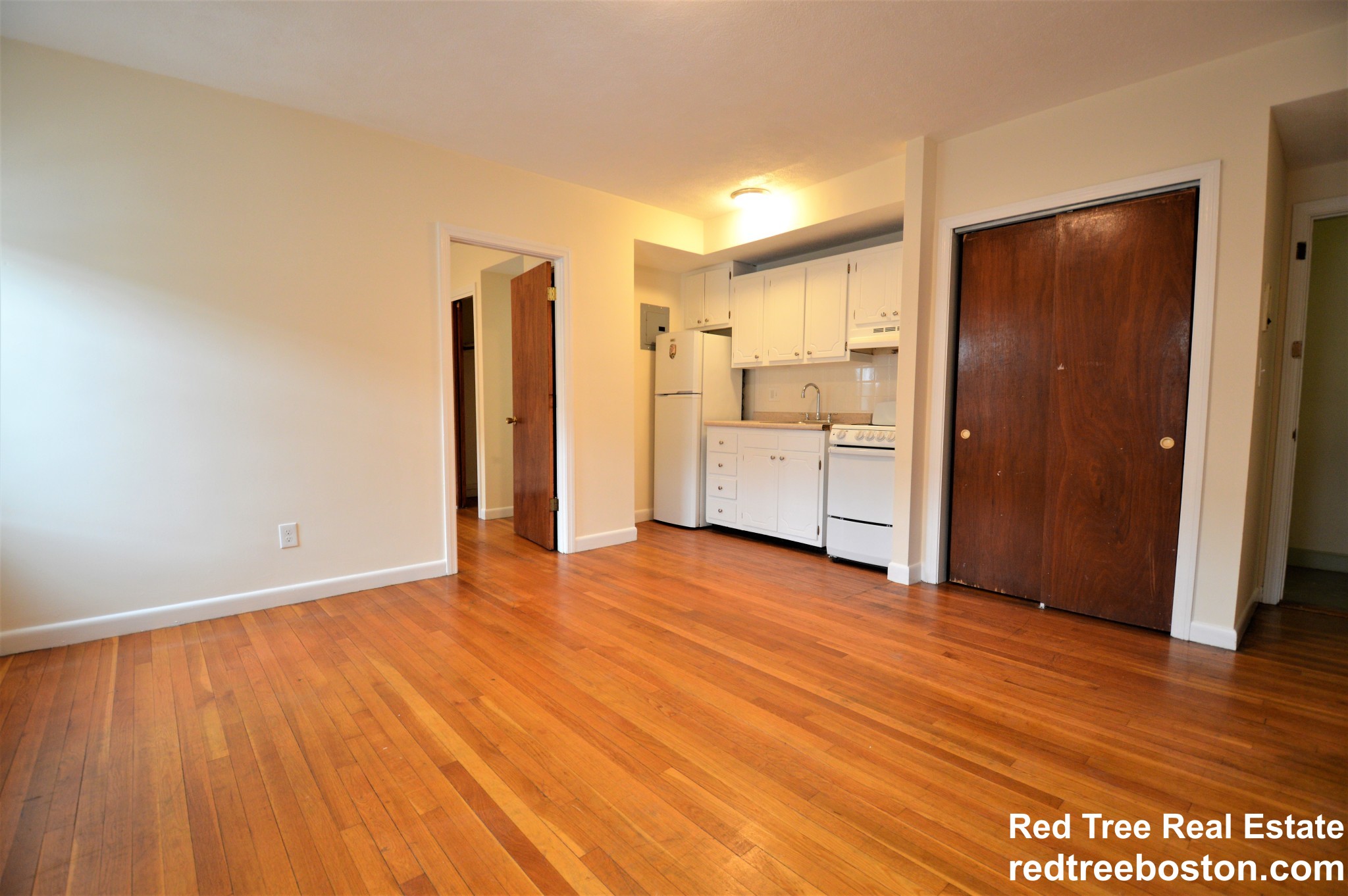 164 North Beacon St, Brighton