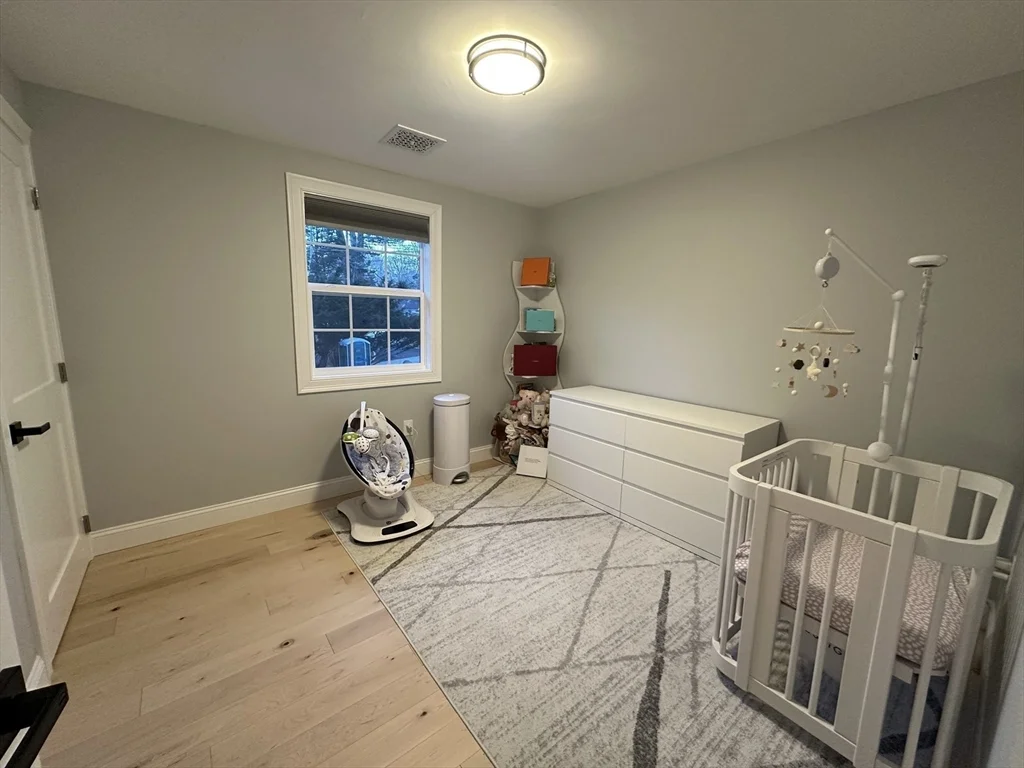 456 Parsonage St, Marshfield