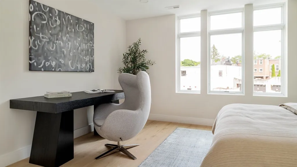 20 Kinmonth Rd, Newton