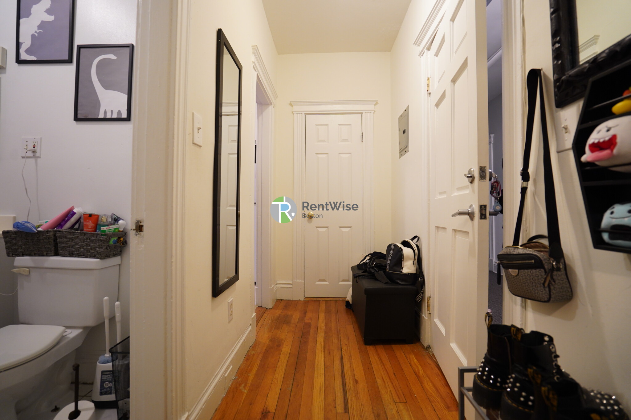 6 Camelot Ct, Brighton