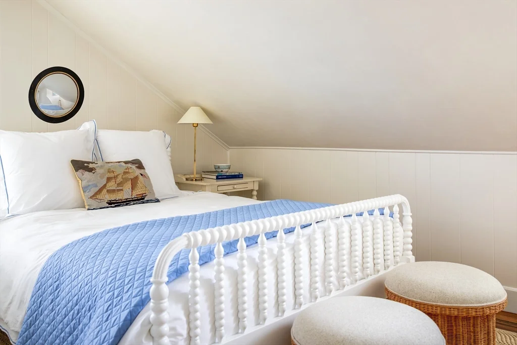 77 Sparks Ave, Nantucket