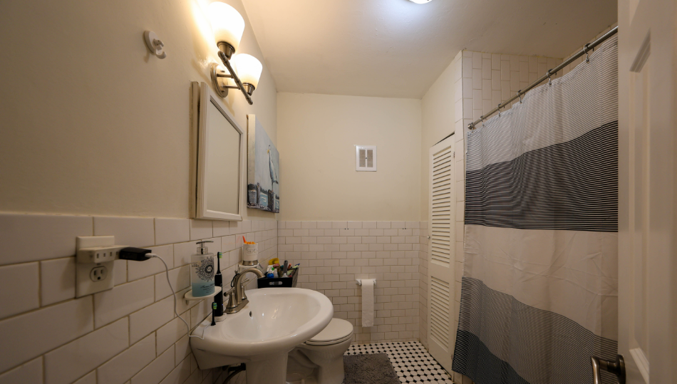 1728 Beacon St, Brookline