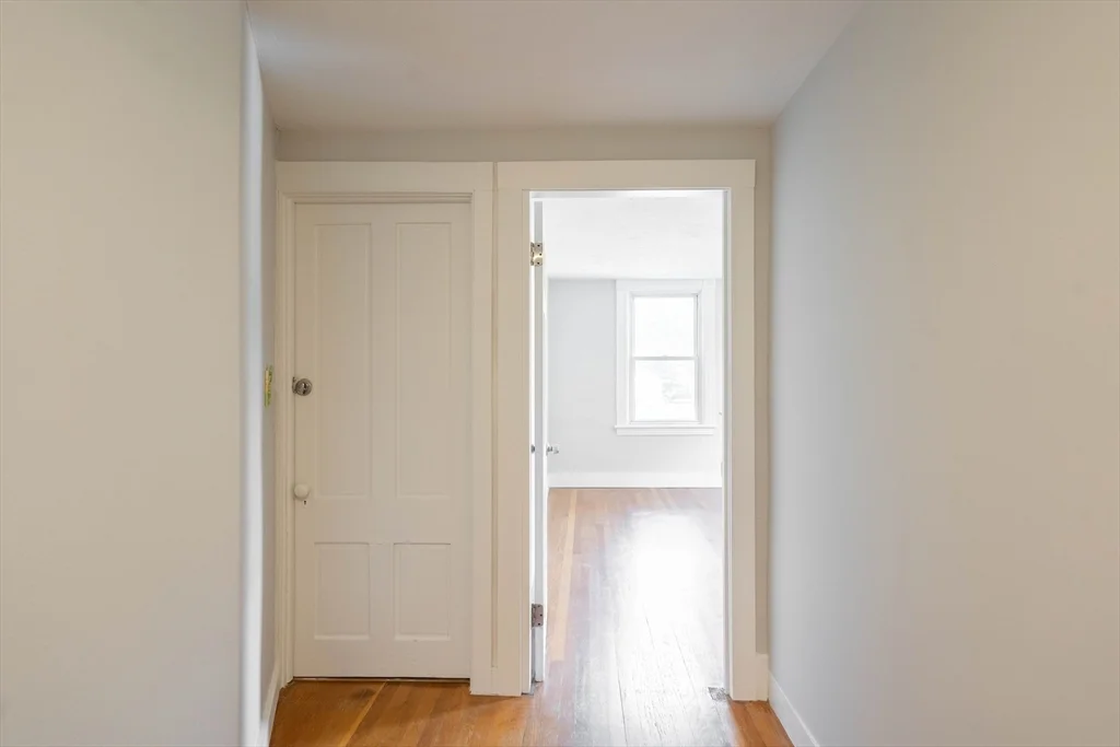 85 E Main, West Brookfield