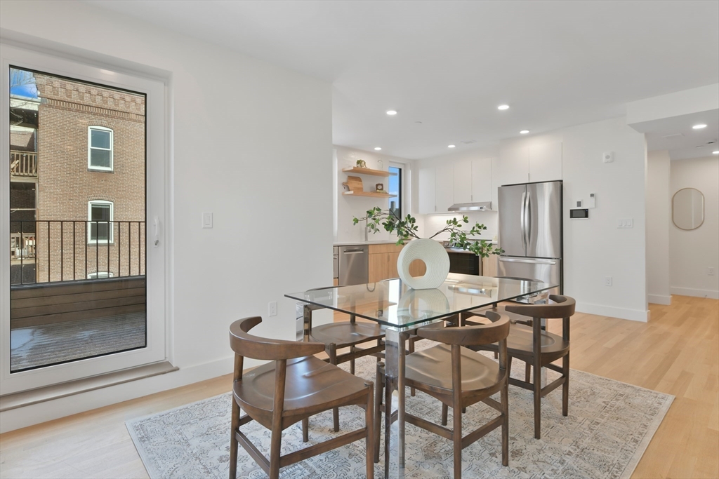 213 Harvard, The Port